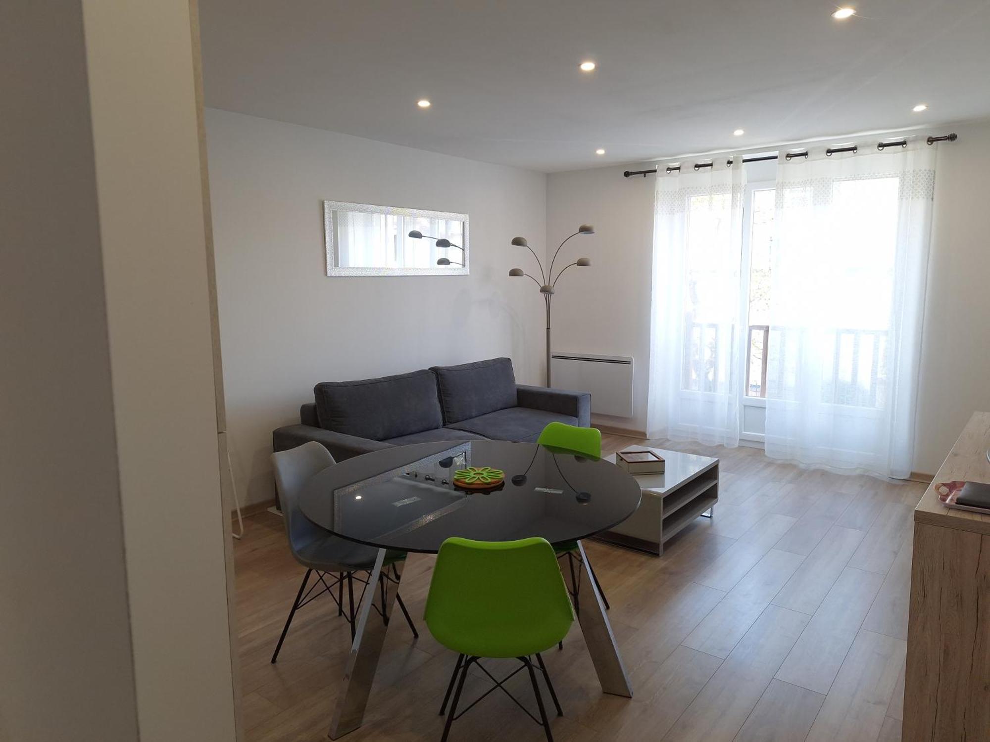 Апартаменти Gite De L'Octroi -Proche Centre Ремірмон Екстер'єр фото